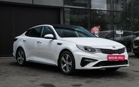 KIA Optima IV, 2020 год, 2 550 000 рублей, 3 фотография