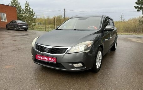 KIA cee'd I рестайлинг, 2010 год, 600 000 рублей, 1 фотография