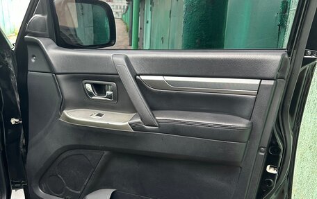 Mitsubishi Pajero IV, 2012 год, 2 300 000 рублей, 13 фотография