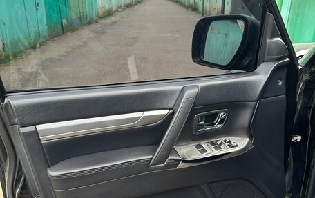 Mitsubishi Pajero IV, 2012 год, 2 300 000 рублей, 16 фотография