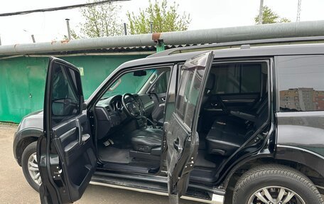 Mitsubishi Pajero IV, 2012 год, 2 300 000 рублей, 18 фотография