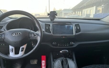 KIA Sportage III, 2011 год, 1 050 000 рублей, 2 фотография