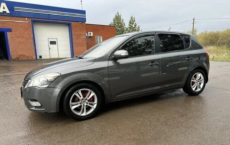 KIA cee'd I рестайлинг, 2010 год, 600 000 рублей, 4 фотография