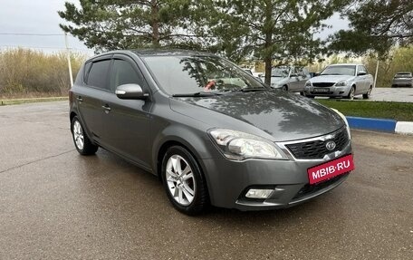 KIA cee'd I рестайлинг, 2010 год, 600 000 рублей, 6 фотография