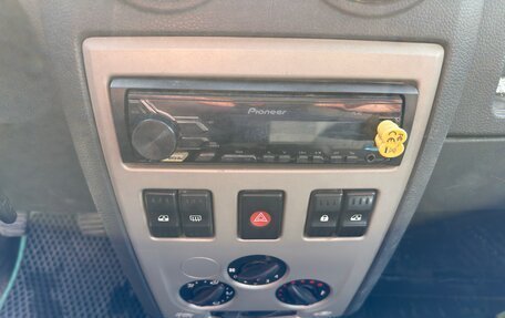 Renault Logan I, 2007 год, 135 000 рублей, 8 фотография