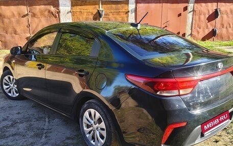 KIA Rio IV, 2018 год, 1 180 000 рублей, 2 фотография