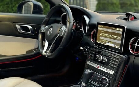 Mercedes-Benz SLK-Класс, 2011 год, 2 500 000 рублей, 16 фотография