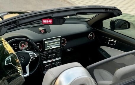 Mercedes-Benz SLK-Класс, 2011 год, 2 500 000 рублей, 19 фотография