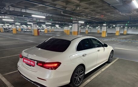 Mercedes-Benz E-Класс, 2020 год, 2 900 000 рублей, 1 фотография