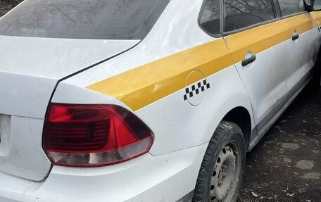 Volkswagen Polo VI (EU Market), 2018 год, 250 000 рублей, 1 фотография
