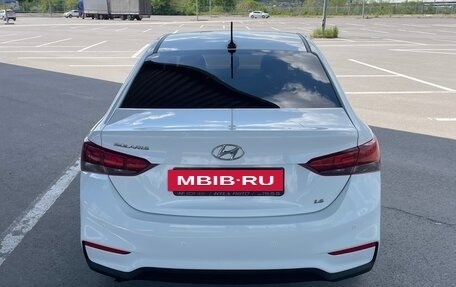 Hyundai Solaris II рестайлинг, 2019 год, 1 400 000 рублей, 4 фотография