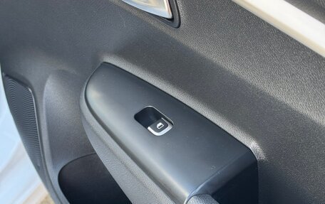 KIA Rio IV, 2021 год, 2 100 000 рублей, 28 фотография