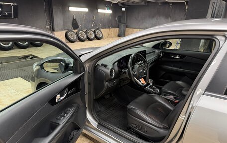 KIA Cerato IV, 2018 год, 1 900 000 рублей, 7 фотография