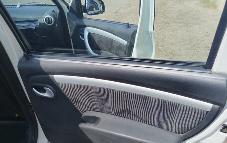 Renault Logan I, 2013 год, 437 000 рублей, 15 фотография