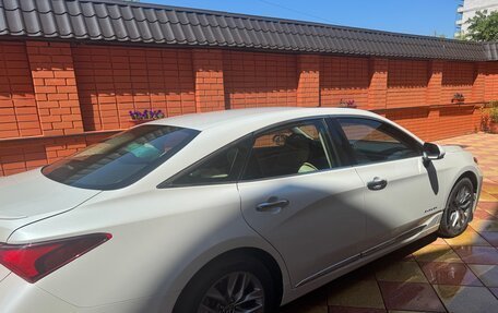 Toyota Avalon, 2022 год, 5 500 000 рублей, 7 фотография