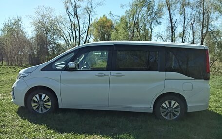 Honda Stepwgn IV, 2015 год, 2 000 000 рублей, 6 фотография