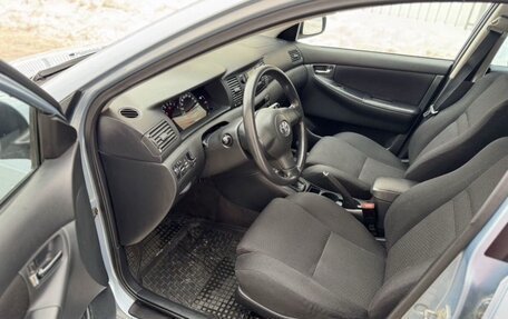 Toyota Corolla, 2004 год, 435 000 рублей, 7 фотография