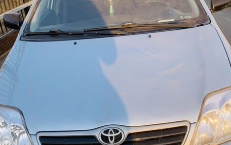 Toyota Corolla, 2004 год, 435 000 рублей, 5 фотография
