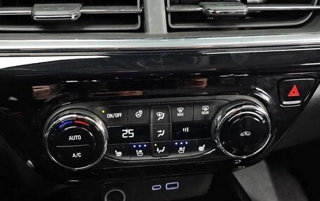 Chevrolet Trax, 2023 год, 1 670 010 рублей, 12 фотография