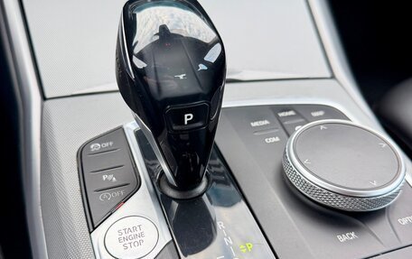 BMW 3 серия, 2020 год, 2 990 000 рублей, 15 фотография