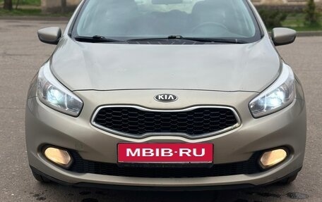 KIA cee'd III, 2012 год, 850 000 рублей, 2 фотография