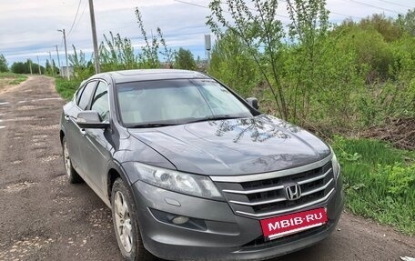 Honda Crosstour I рестайлинг, 2011 год, 900 000 рублей, 3 фотография