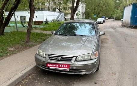 Toyota Camry, 2001 год, 490 000 рублей, 8 фотография