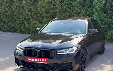 BMW 5 серия, 2020 год, 5 450 000 рублей, 2 фотография