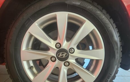 Hyundai Solaris II рестайлинг, 2012 год, 899 000 рублей, 18 фотография