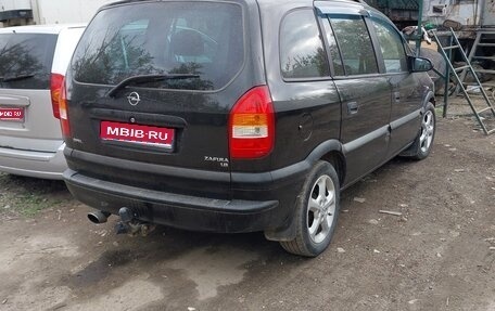 Opel Zafira A рестайлинг, 2002 год, 450 000 рублей, 1 фотография