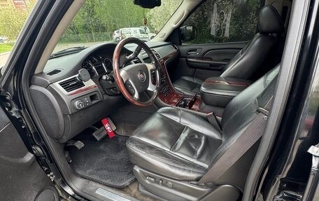 Cadillac Escalade III, 2008 год, 1 650 000 рублей, 12 фотография