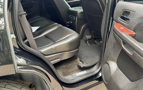 Cadillac Escalade III, 2008 год, 1 650 000 рублей, 19 фотография