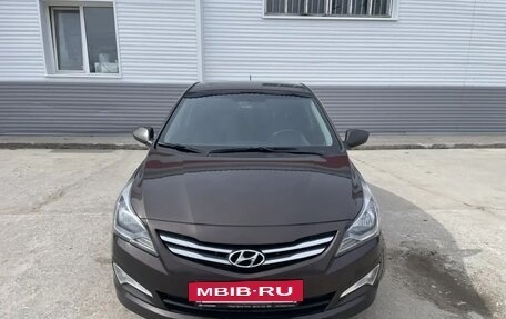 Hyundai Solaris II рестайлинг, 2016 год, 1 200 000 рублей, 2 фотография