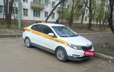 KIA Rio III рестайлинг, 2016 год, 550 000 рублей, 2 фотография