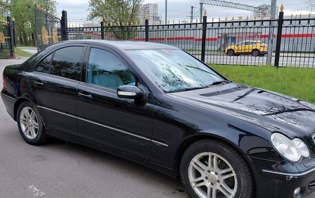 Mercedes-Benz C-Класс, 2006 год, 880 000 рублей, 5 фотография