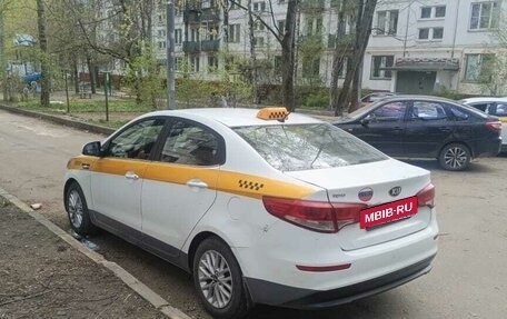 KIA Rio III рестайлинг, 2016 год, 550 000 рублей, 6 фотография