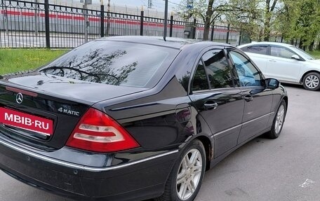 Mercedes-Benz C-Класс, 2006 год, 880 000 рублей, 2 фотография