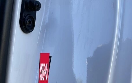 Toyota Yaris III рестайлинг, 2006 год, 600 000 рублей, 15 фотография