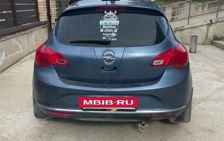 Opel Astra J, 2013 год, 850 000 рублей, 4 фотография