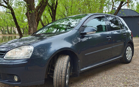 Volkswagen Golf V, 2004 год, 530 000 рублей, 4 фотография