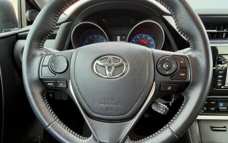 Toyota Corolla, 2017 год, 1 790 000 рублей, 9 фотография