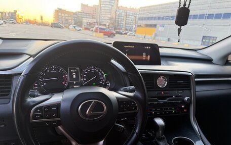 Lexus RX IV рестайлинг, 2018 год, 4 845 000 рублей, 12 фотография