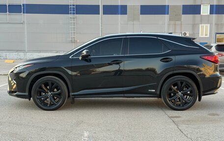 Lexus RX IV рестайлинг, 2018 год, 4 845 000 рублей, 6 фотография
