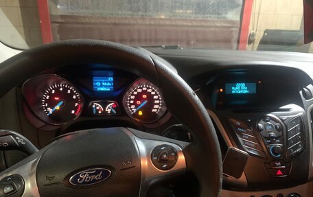 Ford Focus III, 2014 год, 750 000 рублей, 10 фотография