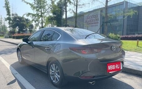 Mazda 3, 2022 год, 1 250 000 рублей, 5 фотография