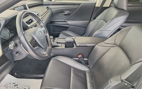 Lexus ES VII, 2019 год, 3 690 000 рублей, 18 фотография