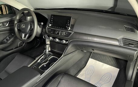 Honda Accord IX рестайлинг, 2019 год, 2 350 000 рублей, 9 фотография