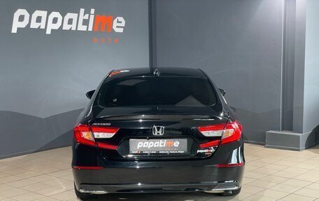 Honda Accord IX рестайлинг, 2019 год, 2 350 000 рублей, 4 фотография