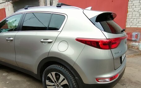 KIA Sportage IV рестайлинг, 2017 год, 1 800 000 рублей, 4 фотография