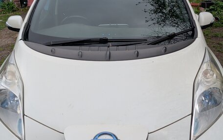 Nissan Leaf I, 2013 год, 450 000 рублей, 1 фотография